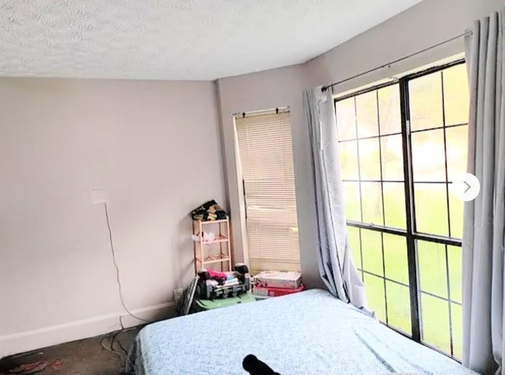 860 Brandy Oaks Ln., Stone Mountain, GA 30088