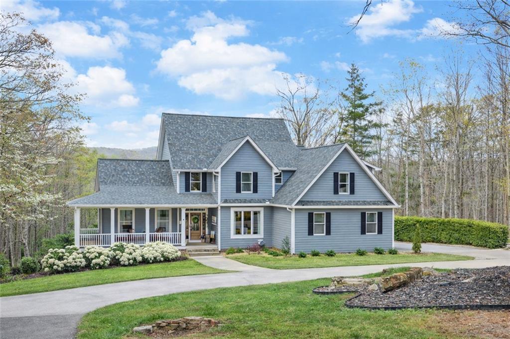 375 Ridgewood Rd., Clarkesville, GA 30523