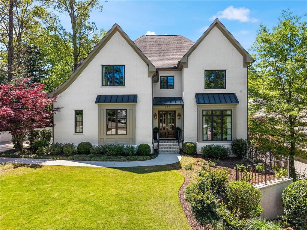 230 Danbury Ln., Atlanta, GA 30327
