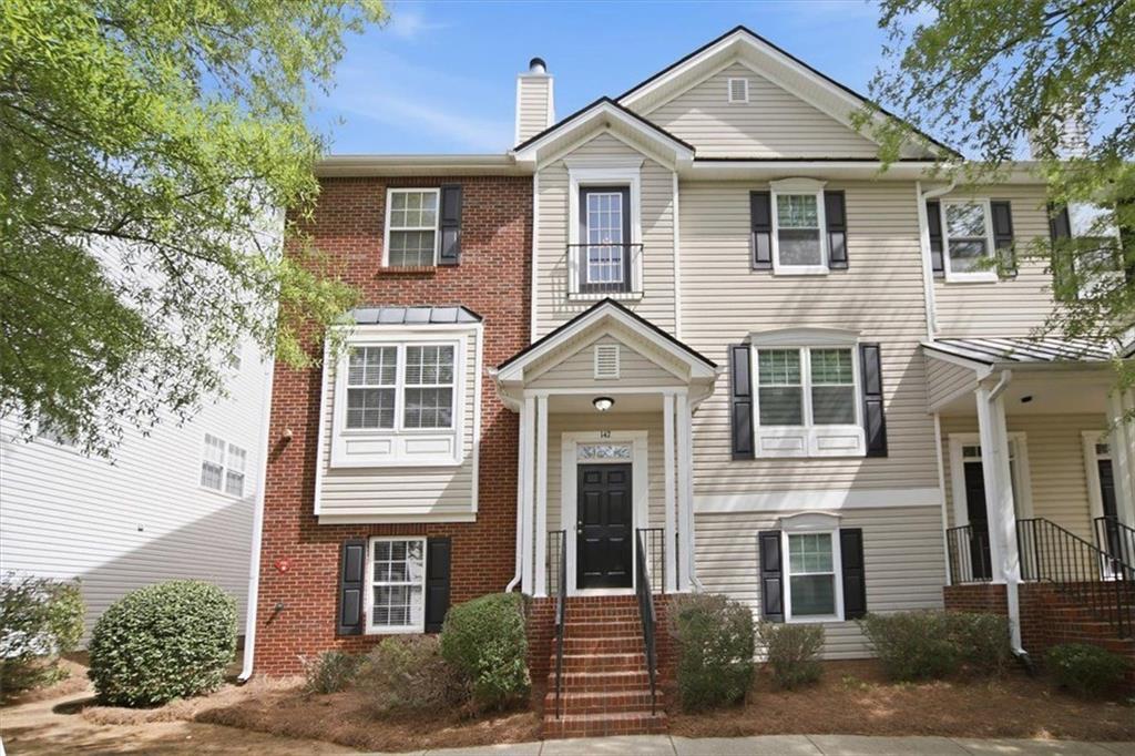 142 Weatherstone Square Dr., Woodstock, GA 30188
