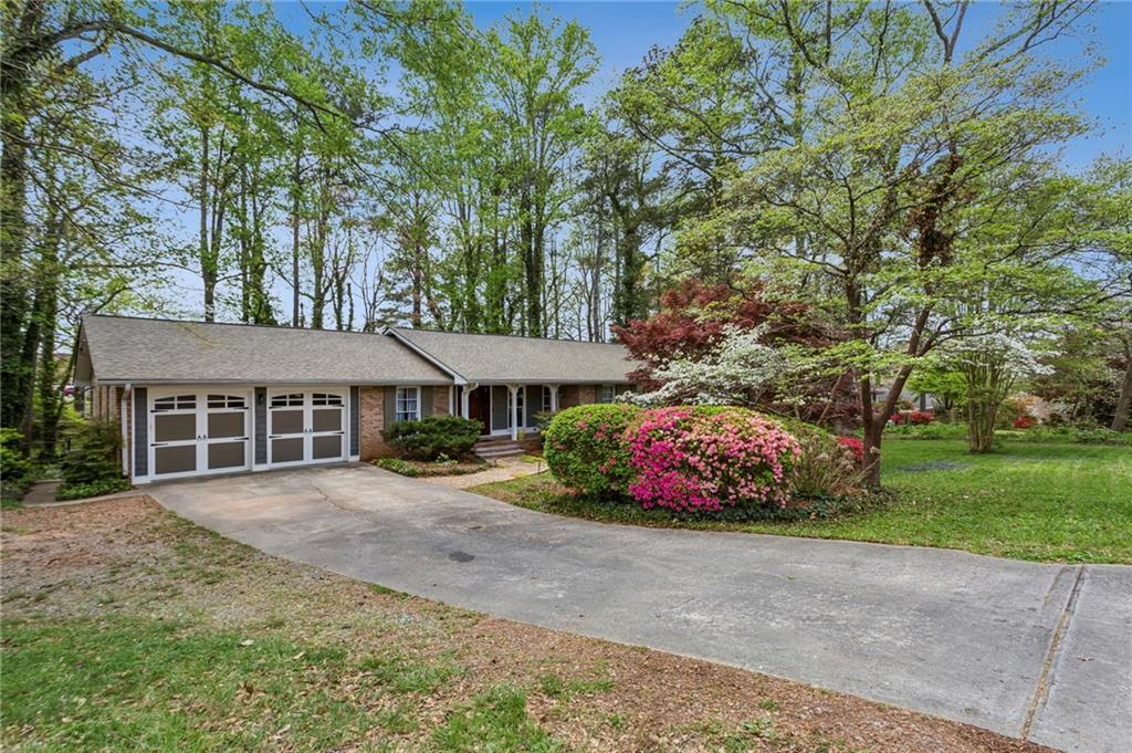 2510 Monterey Dr., Marietta, GA 30068