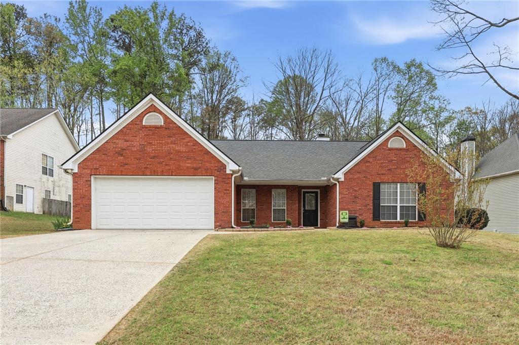 5989 Williamsport Dr., Flowery Branch, GA 30542