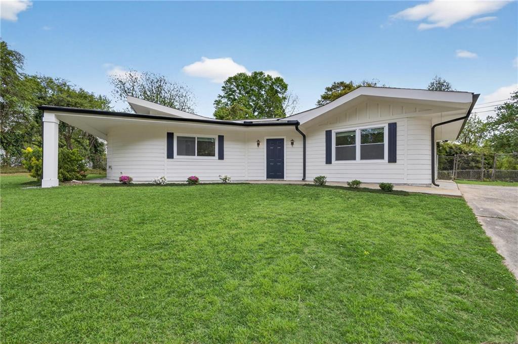 1084 Redwood Dr., Norcross, GA 30093