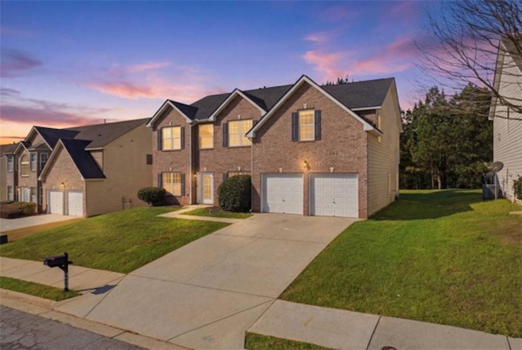 4925 Locherby Dr., Fairburn, GA 30213