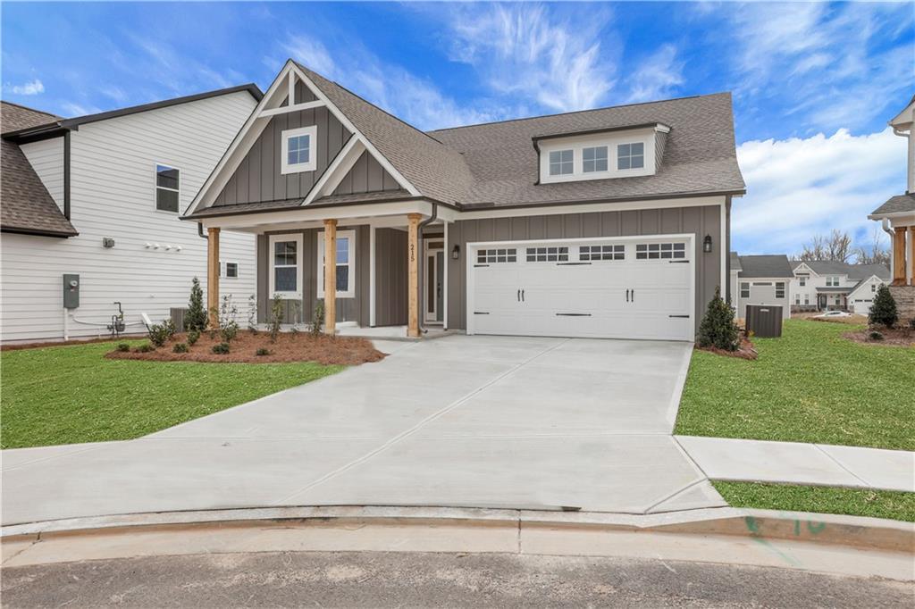 160 Coffee Ln., Hoschton, GA 30548