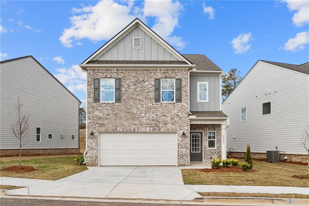5577 Keswick Dr., Flowery Branch, GA 30542