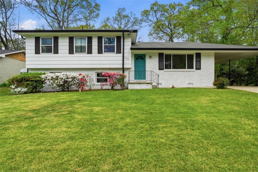 1143 Creekdale Dr., Clarkston, GA 30021