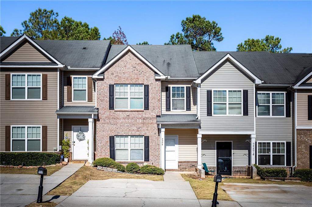2272 Bigwood Tr., Atlanta, GA 30349