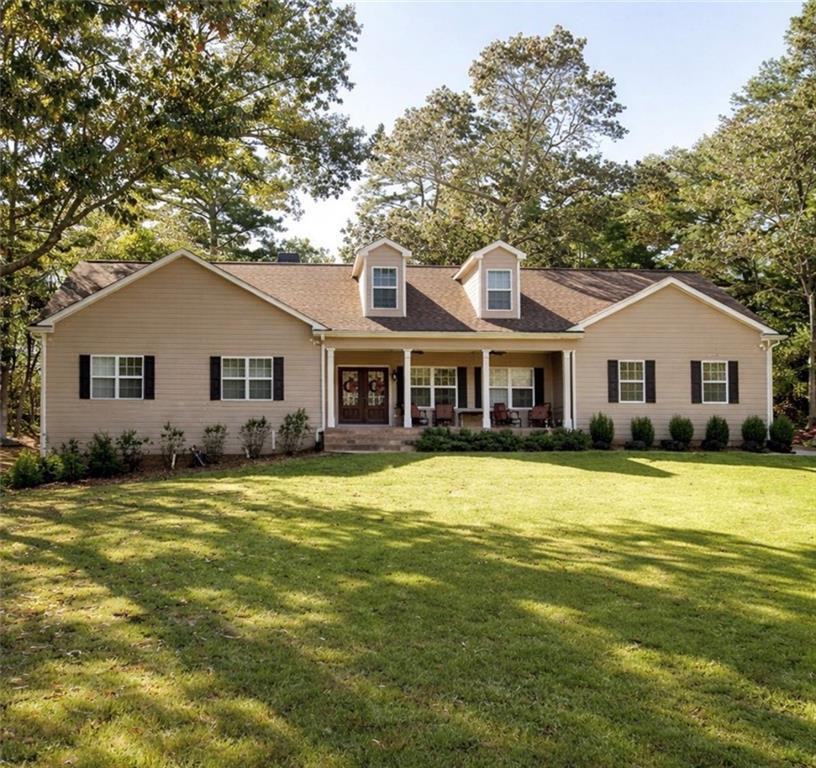 1023 Echo Valley Ct., Loganville, GA 30052