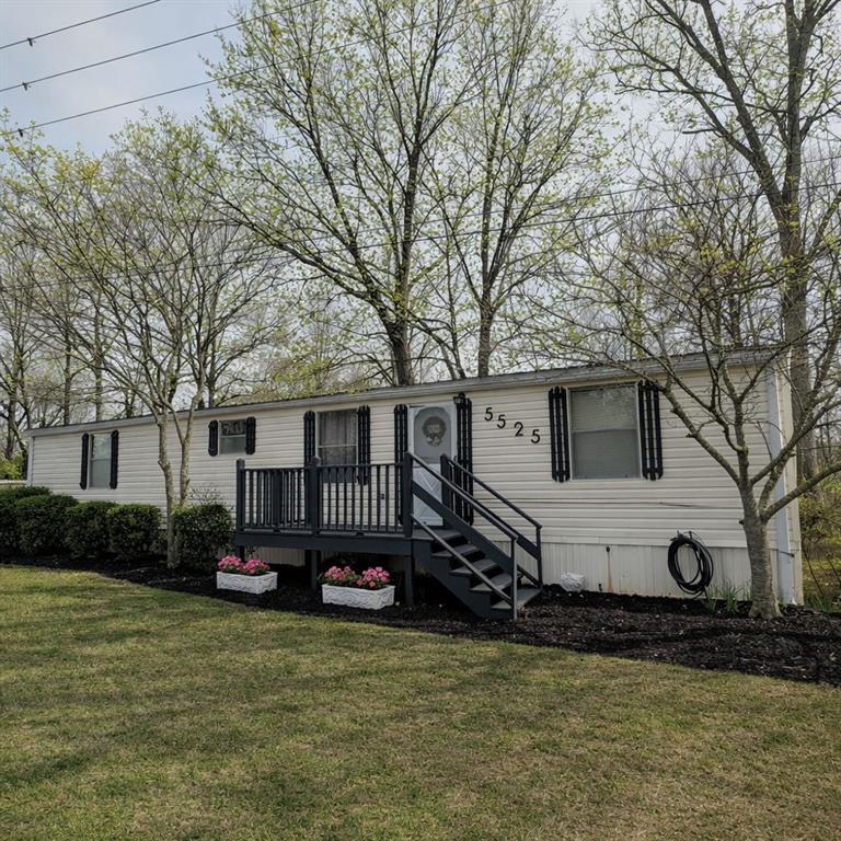 5525 Mount Shores Cir., Gainesville, GA 30506