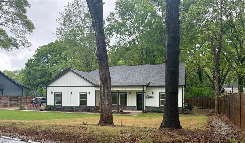 110 Henson Dr., Monroe, GA 30655