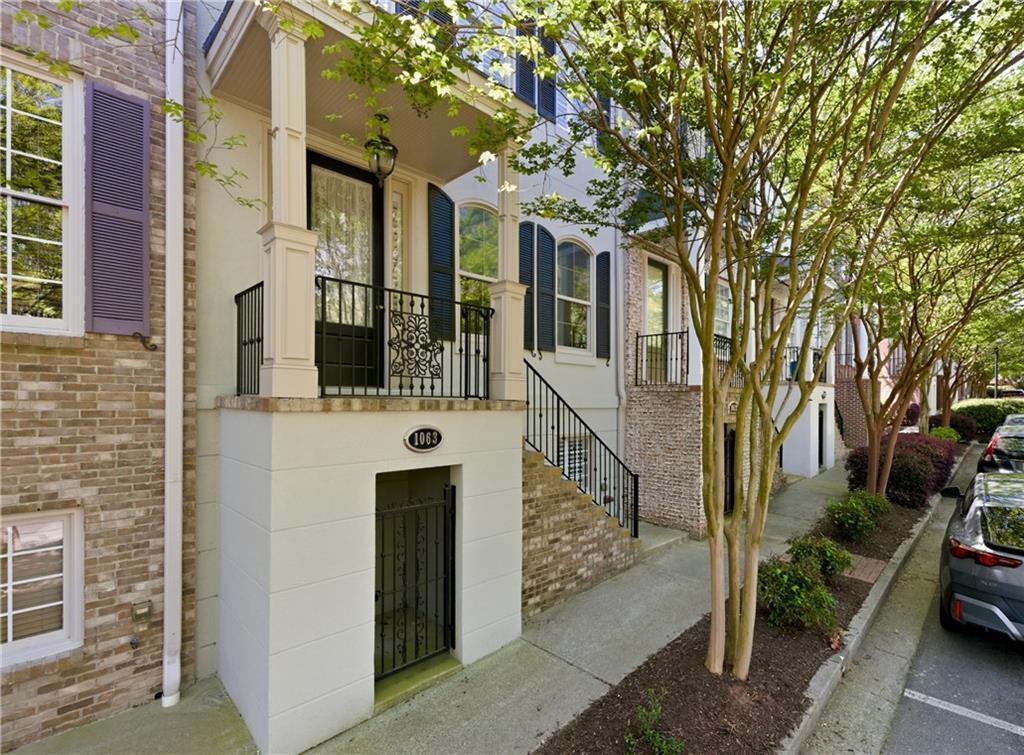 1063 Pearl Point, Atlanta, GA 30328