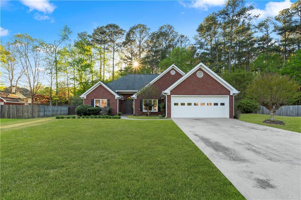 233 Ivy Creek Dr., Loganville, GA 30052