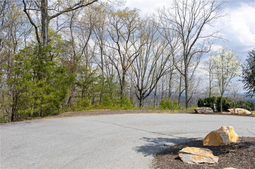 12 Signal Mountain Cir., Cartersville, GA 30121