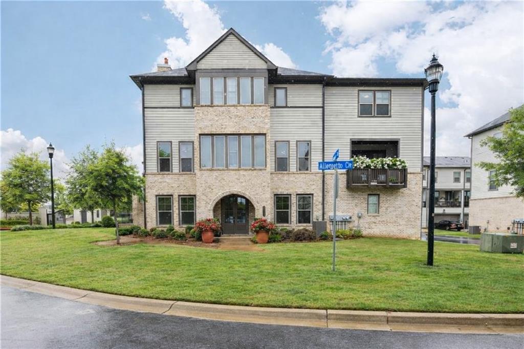 3900 Danube Ln., Atlanta, GA 30339