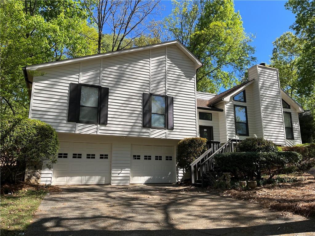 8555 Colony Club Dr., Alpharetta, GA 30022