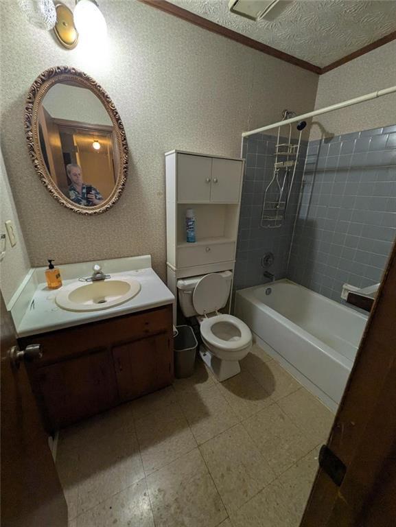 537 Fire Fly Dr., Tucker, GA 30084