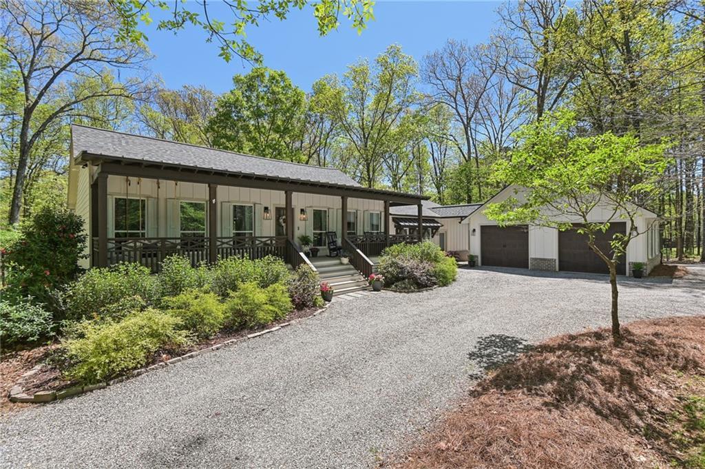 16605 Westbrook Rd., Alpharetta, GA 30004