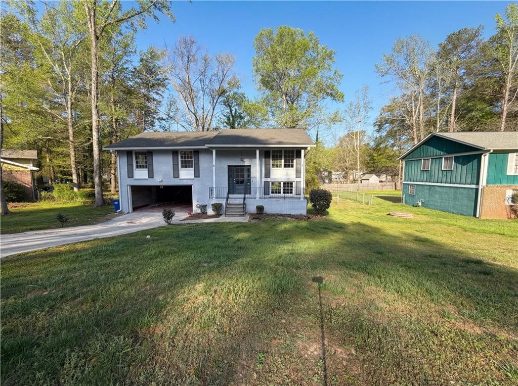 1010 Buckhurst Dr., Atlanta, GA 30349