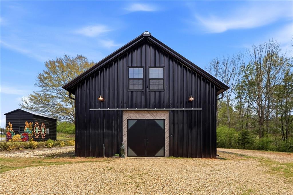 356 W Oak Grove Rd., Adairsville, GA 30103