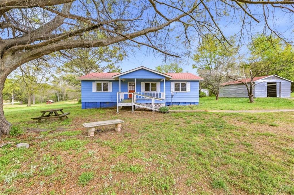 667 W O Smith Rd., Jefferson, GA 30549