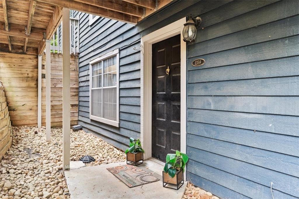 1359 N Crossing Dr., Atlanta, GA 30329