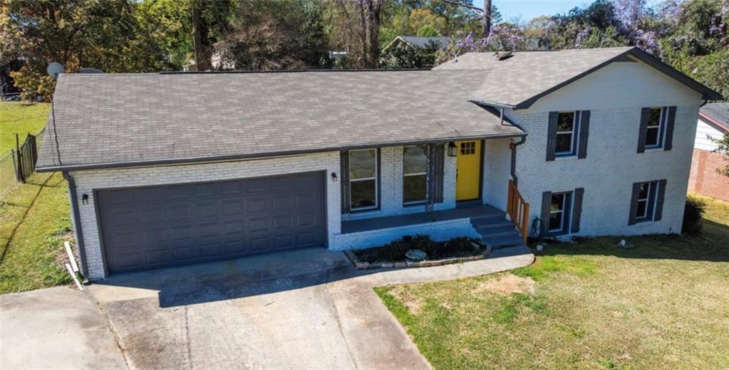 1593 Westminister Dr., Macon, GA 31204