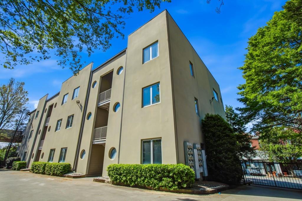 15 Waddell St. #303, Atlanta, GA 30307