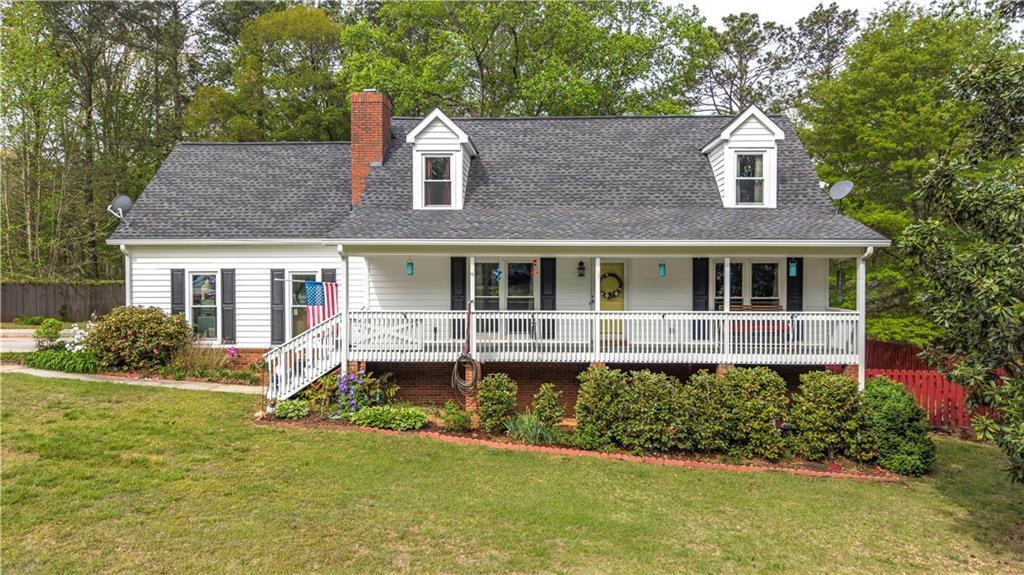 187 Jennifer Ln., Carrollton, GA 30116