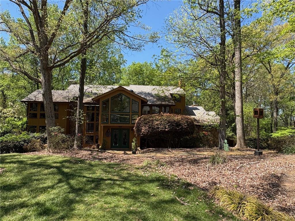 320 Skyridge Dr., Atlanta, GA 30350