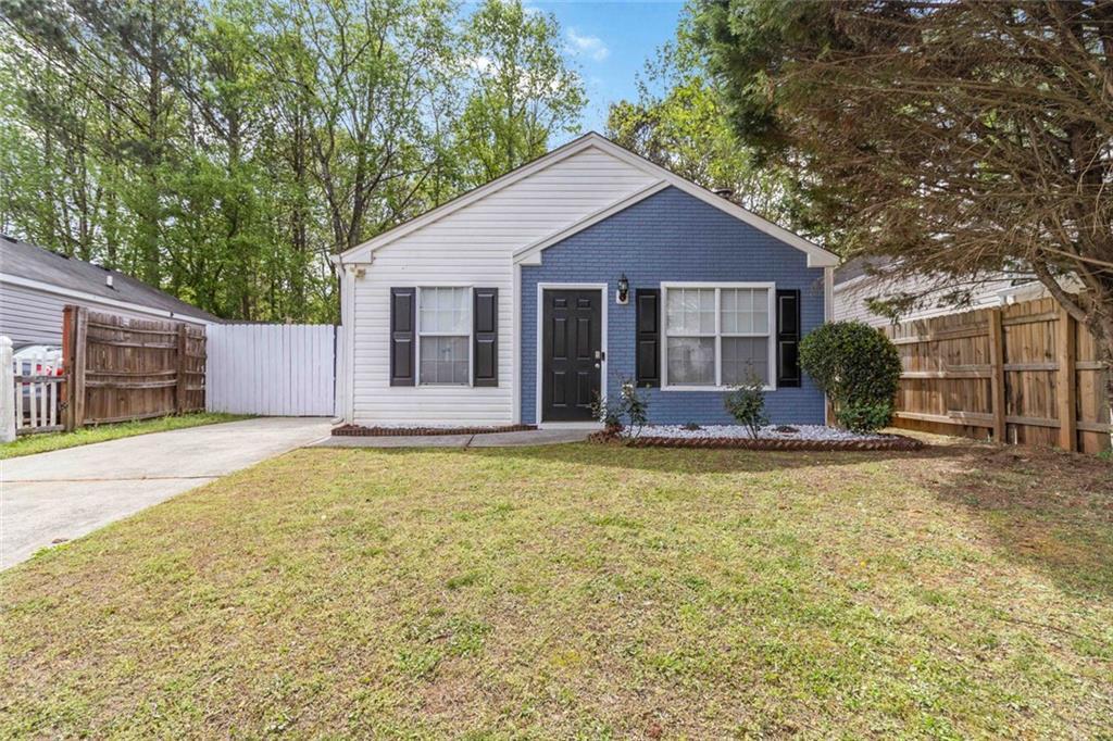 1852 Patterson Park Dr., Lawrenceville, GA 30044