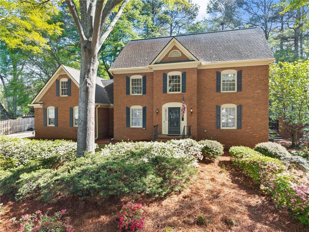 556 Daisy Nash Dr., Lilburn, GA 30047