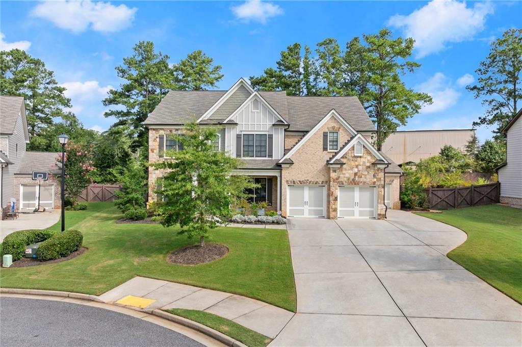 740 Lanshire Dr., Alpharetta, GA 30004