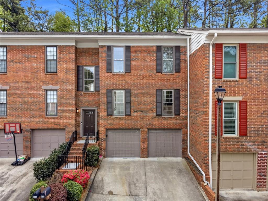 605 Brandywine Cir., Atlanta, GA 30350