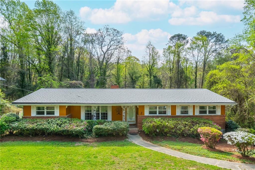 2876 Bob White Dr., Atlanta, GA 30311