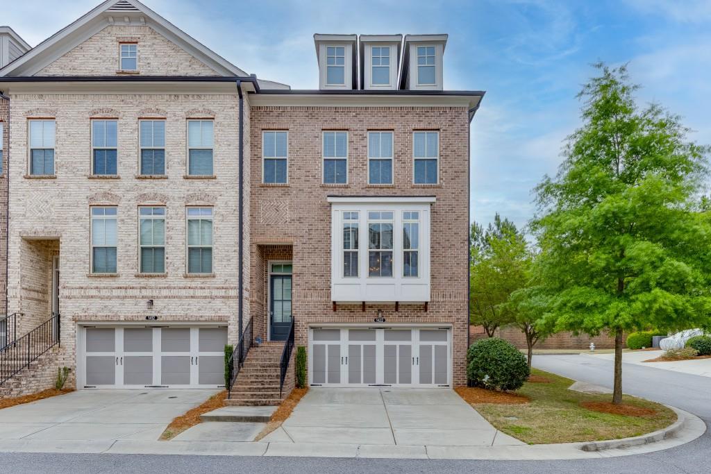 1422 Wisteria Wall Dr., Suwanee, GA 30024