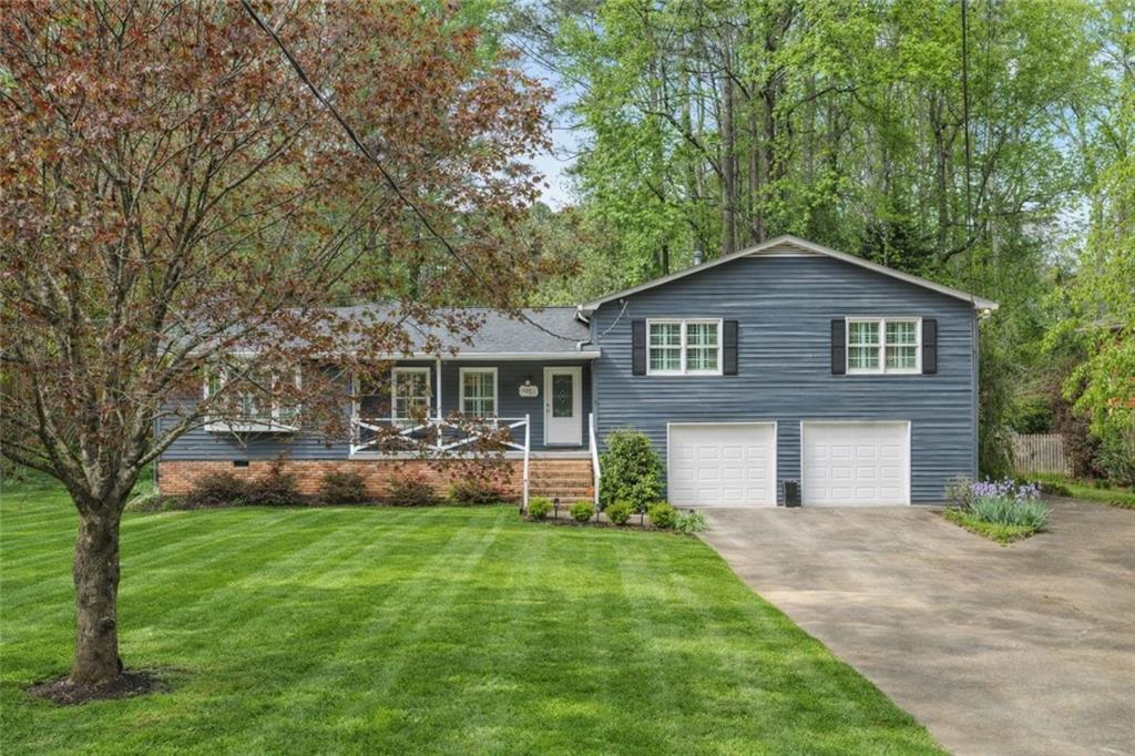 3851 Meadow Ln., Marietta, GA 30062