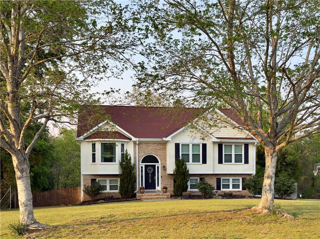 22 Farmbrook Dr., Cartersville, GA 30120