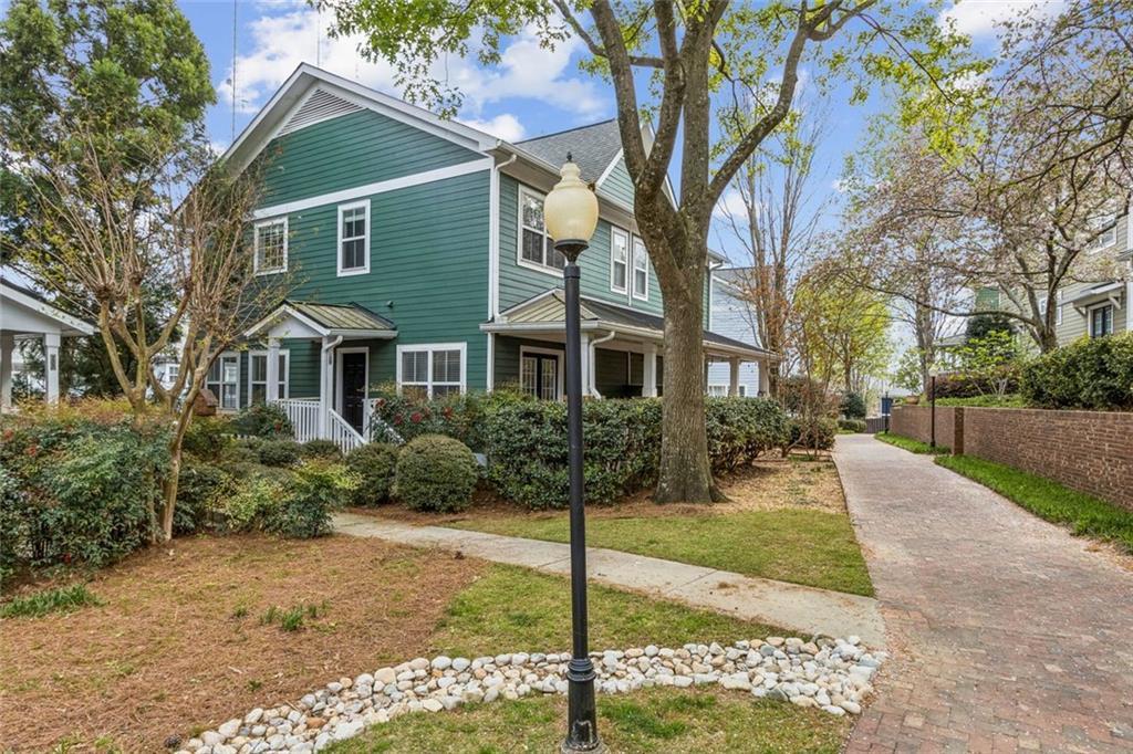 279 Carlyle Park Dr., Atlanta, GA 30307