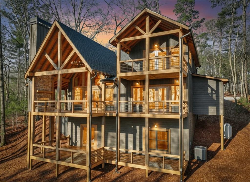 142 Red Oak Tr., Ellijay, GA 30540