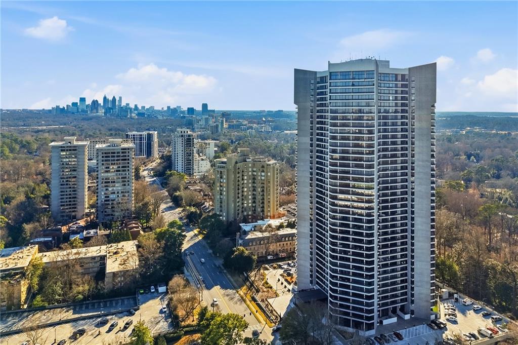 2660 Peachtree Rd. #20G, Atlanta, GA 30305