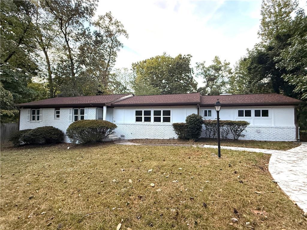 3293 Valleydale Dr., Atlanta, GA 30311