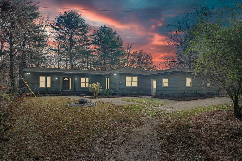 345 Roland Dr., Canton, GA 30114