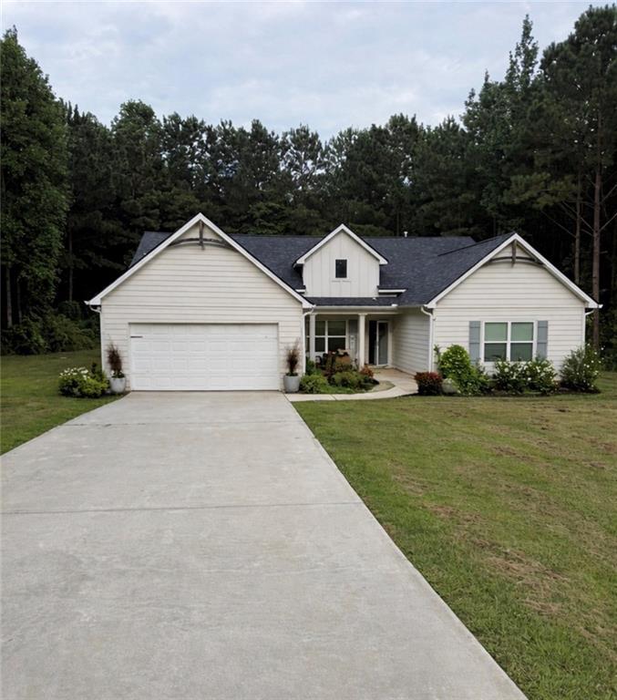 101 Fenwick Manor Dr., Lagrange, GA 30241