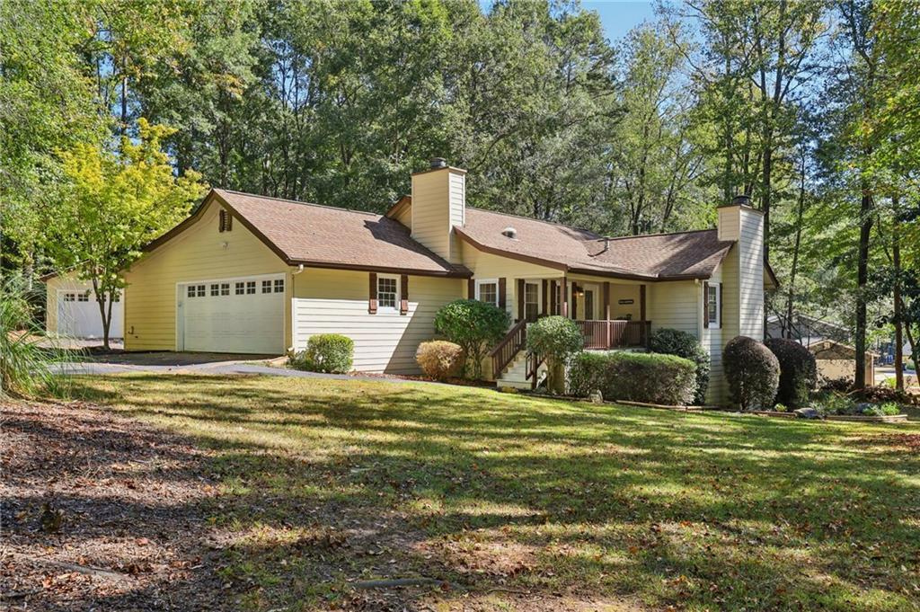 15 Perthshire Dr., Peachtree City, GA 30269