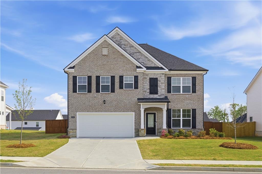 988 Blue Juniper Cir., Loganville, GA 30052