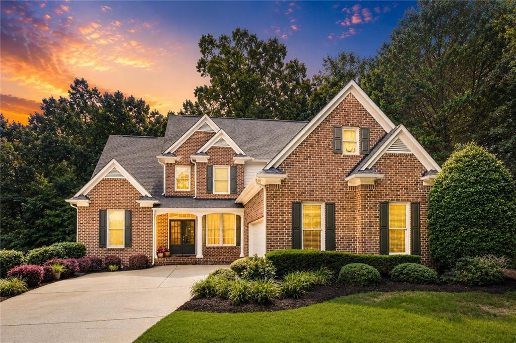 411 Glenhurst Trace, Canton, GA 30115