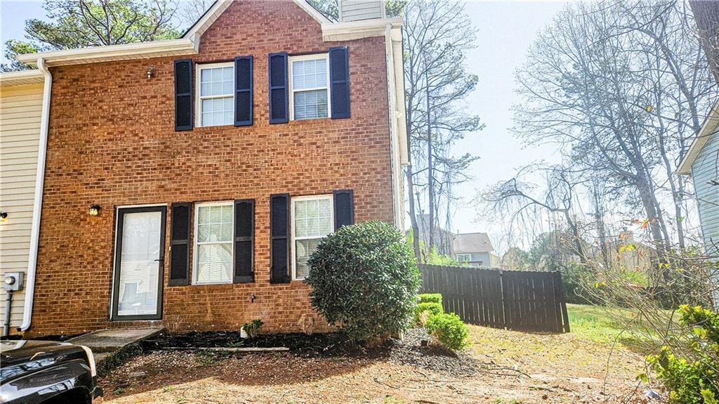 5582 Windwood Rd., Atlanta, GA 30349