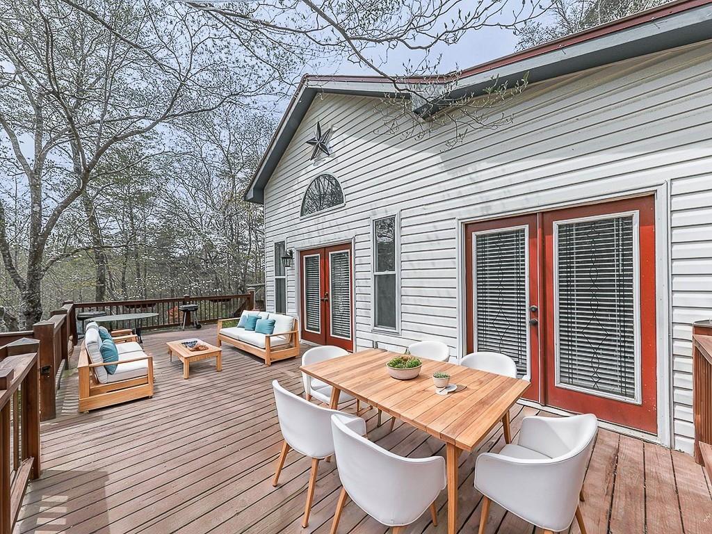 144 Banner Cir., Ellijay, GA 30540