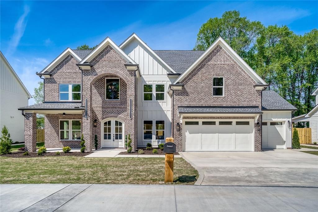 936 Cooper Rd., Grayson, GA 30017